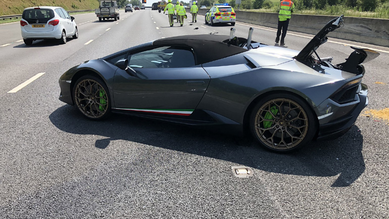 Ούτε 20 λεπτά δεν πρόλαβε να χαρεί τη Lamborghini!